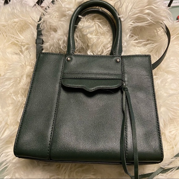 Rebecca Minkoff Handbags - ⬇️ Price Drop Rebecca Minkoff green mini Mob bag